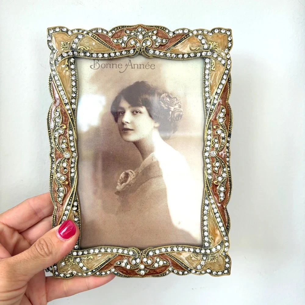 Vintage Style Ornate Art Nouveau Enamel Rhinestone 4x6 Picture Frame Bronze
